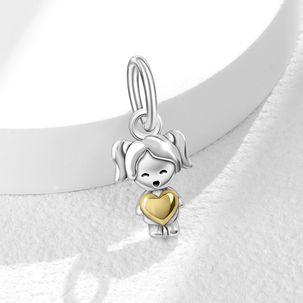 Charm Niña Con Corazon