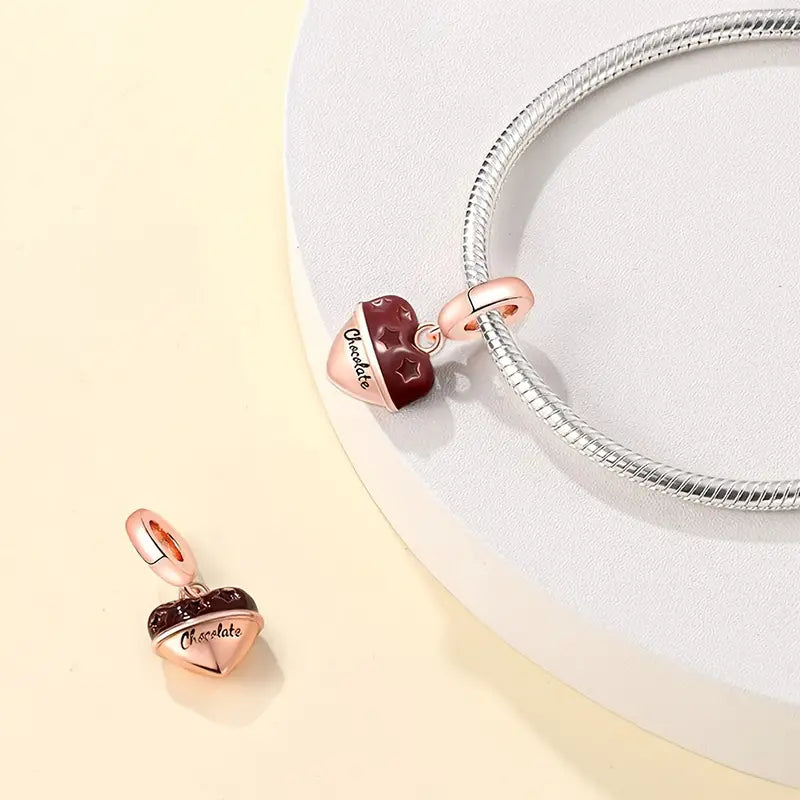 Charm Corazón de Chocolate y Estrellas