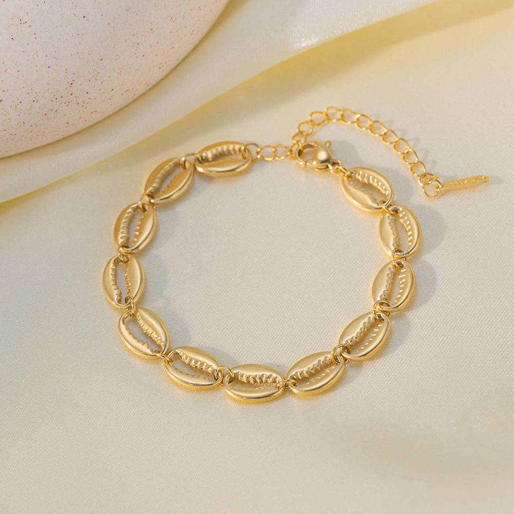 Brazalete Conchas Doradas