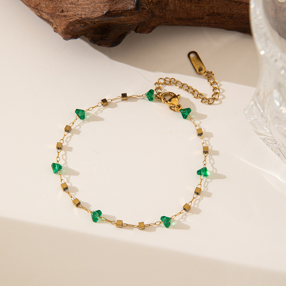 Brazalete Cubos & Piedras Color Esmeralda