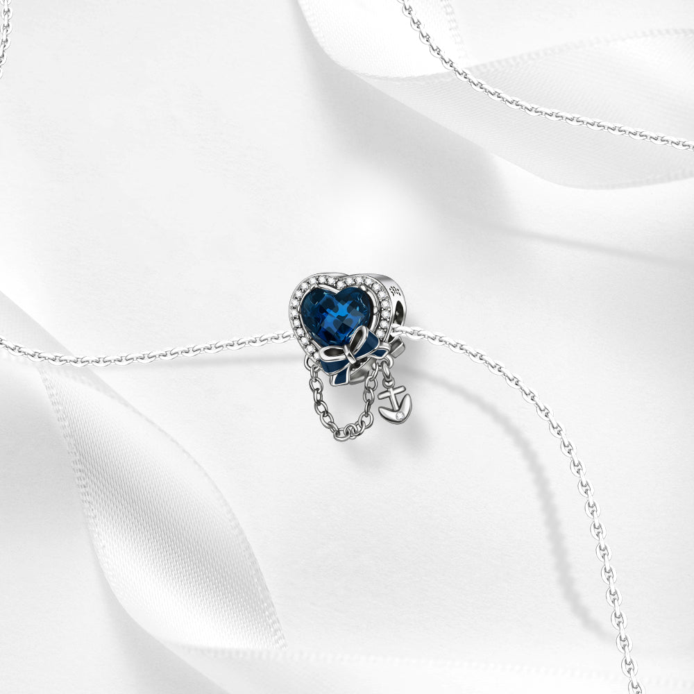 Charm Corazon del Mar