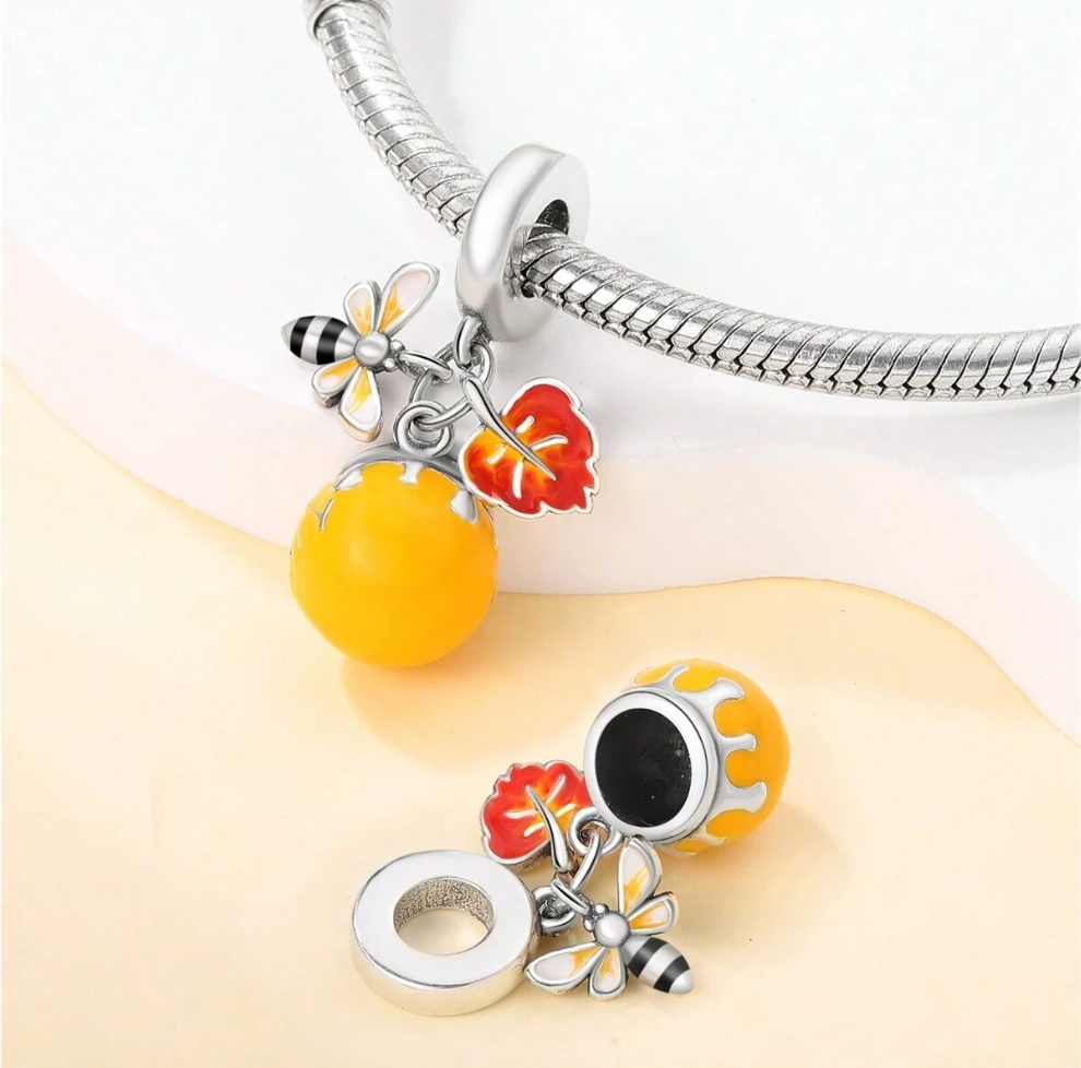 Charm Abeja Honey y Hoja de Otoño