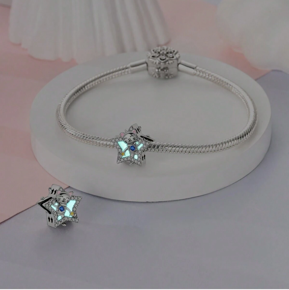 Charm Gato Astronauta