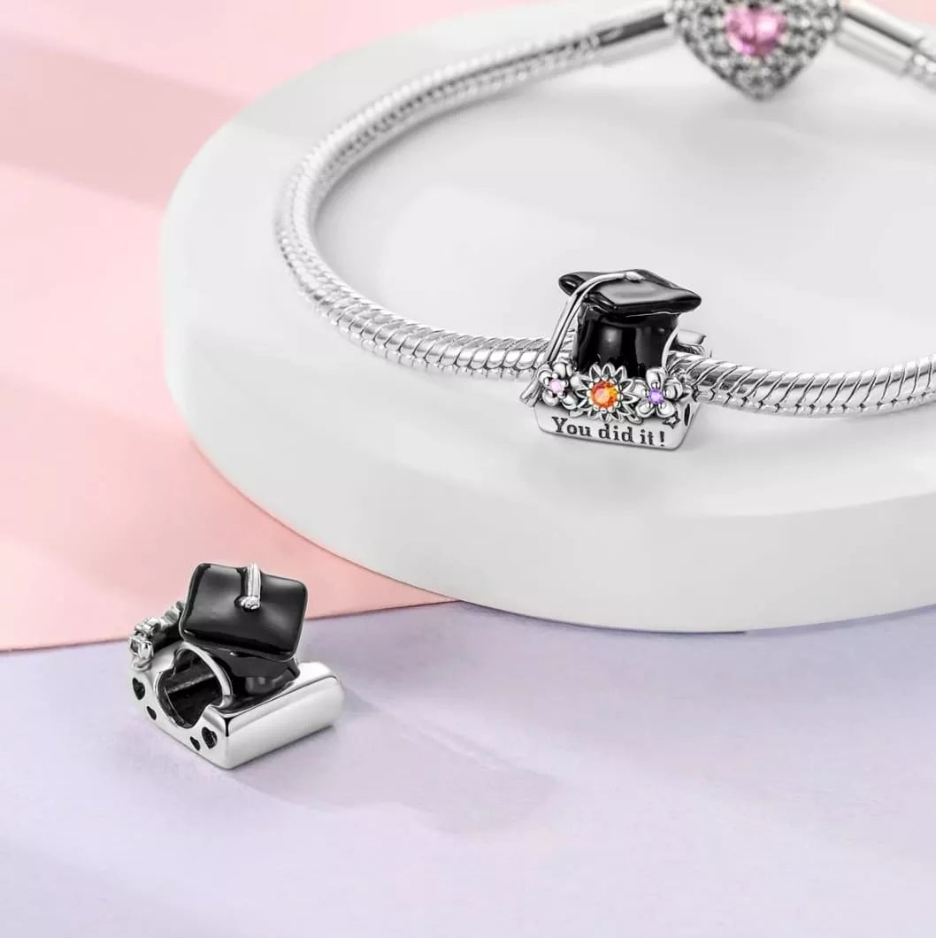 Charm Gorro de Graduación "You Did It"