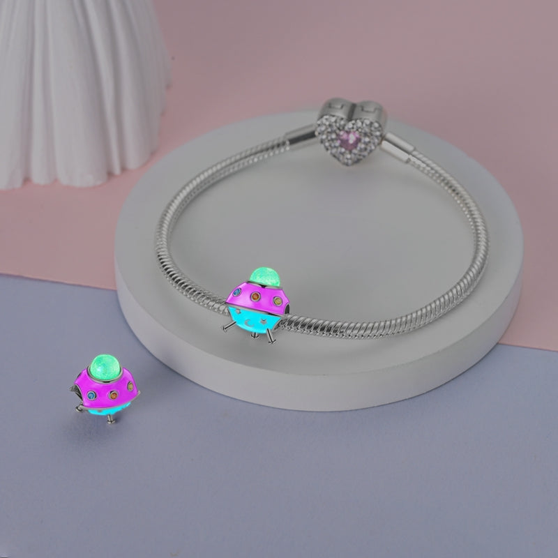 Charm Nave Extraterrestre