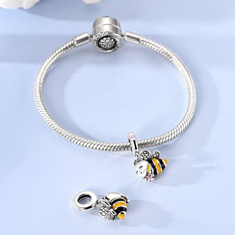 Charm Abeja