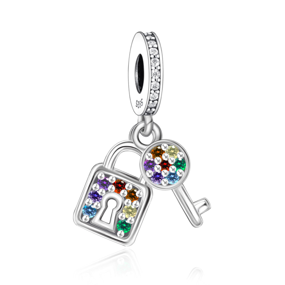 Charm Candado & Llave Arcoiris