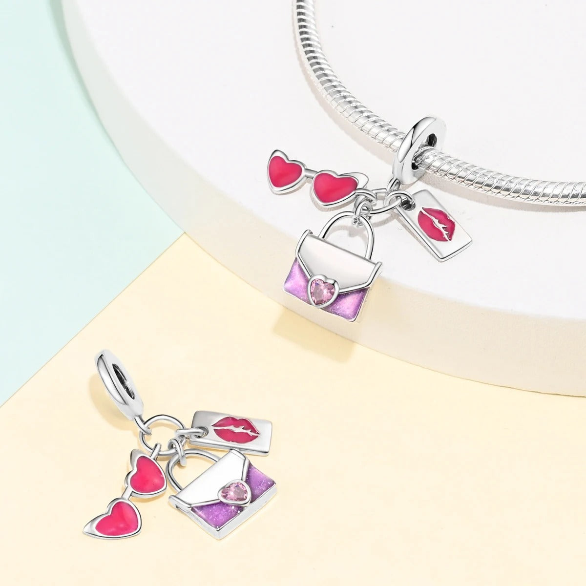Charm Lentes de Corazón, Bolso y Carta Rosa