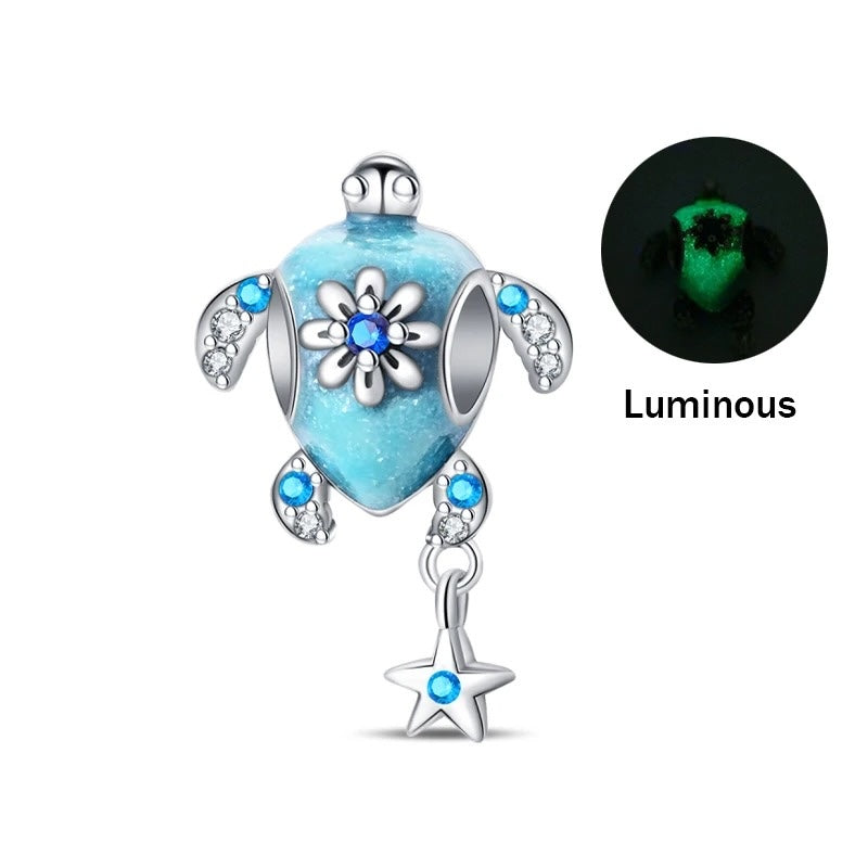 Charm Tortuga Floral