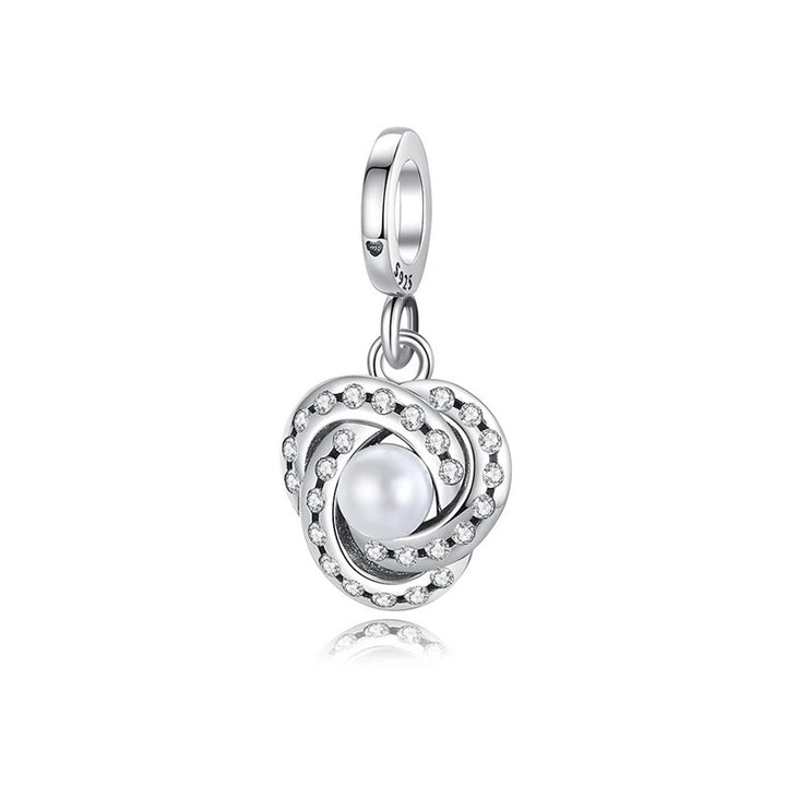 Charm Encanto de Perla con Espiral de Cristales