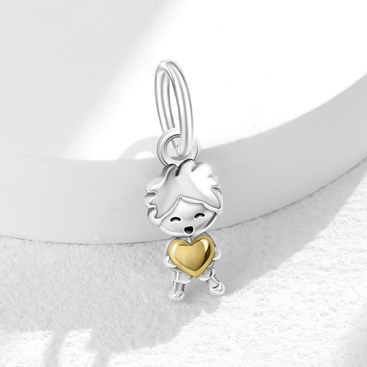 Charm Niño Con Corazon