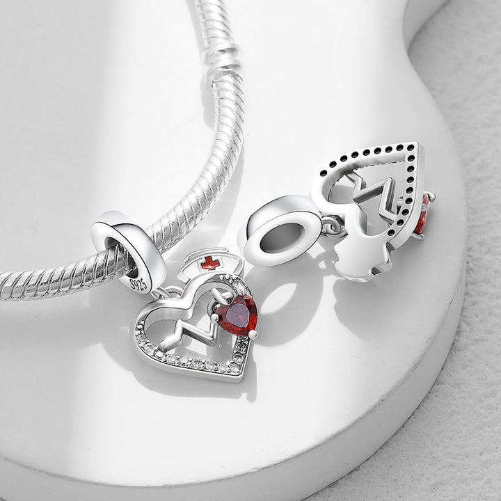 Charm Corazon Enfermera