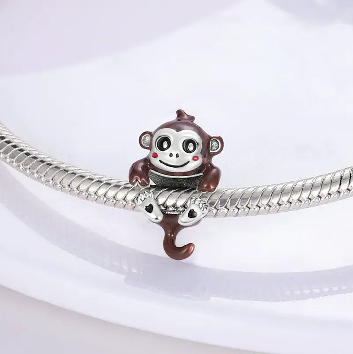 Charm Monito