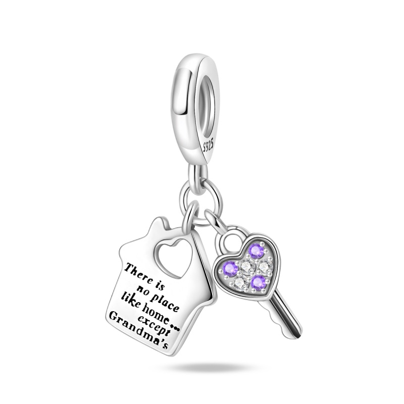 Charm Casa y Llave De Corazón "There Is No Place Like Home Expect Grandma's"