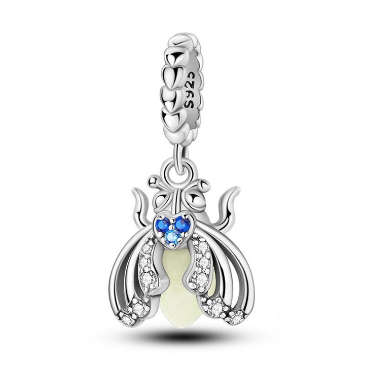 Charm Luciérnaga y Corazón Azul