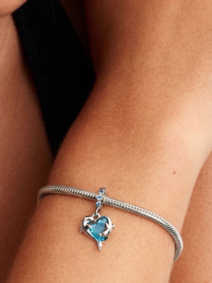 Charm Corazon de Delfines