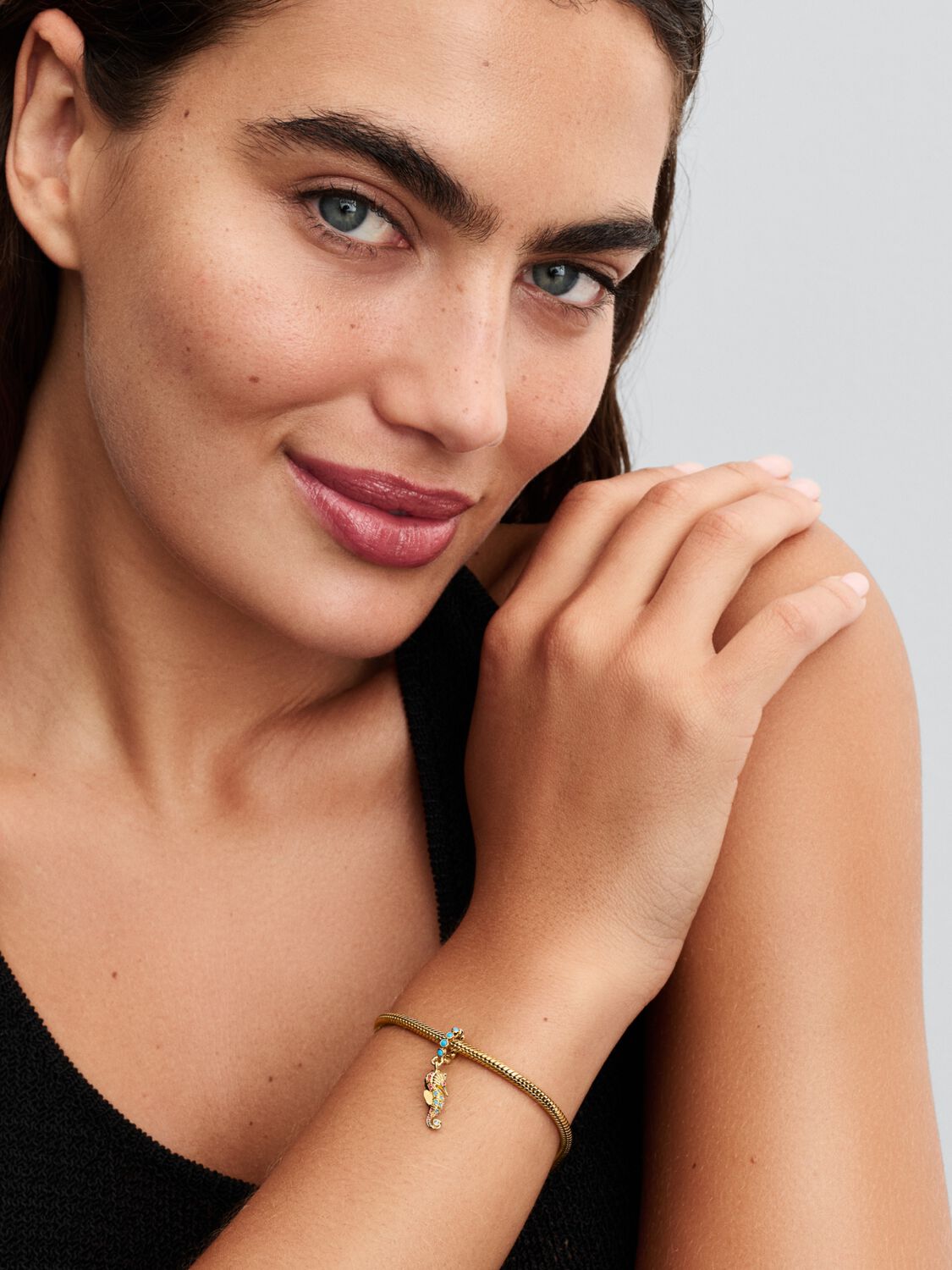 Charm Caballito Dorado