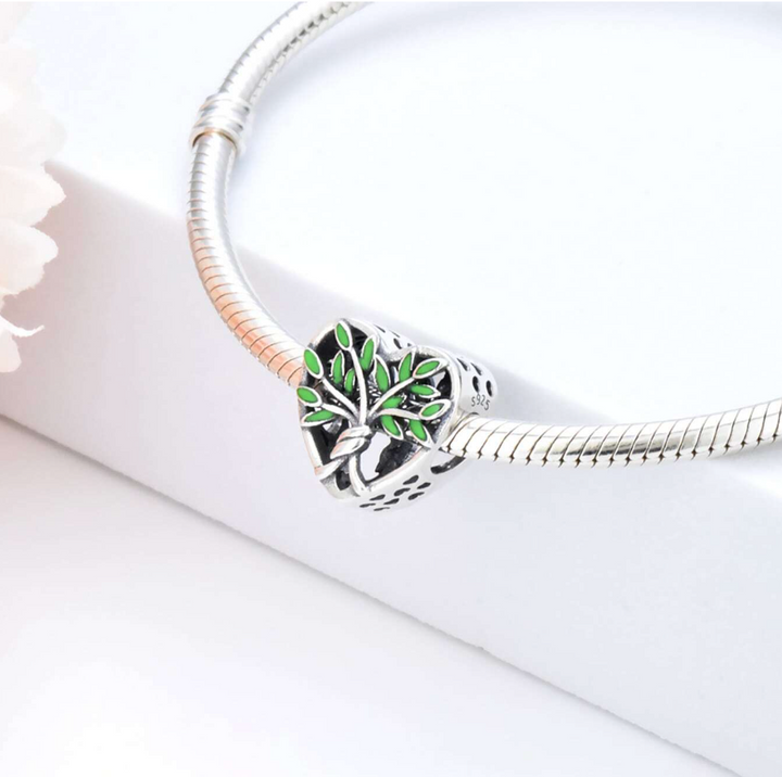 Charm Corazon de Arbol Verde