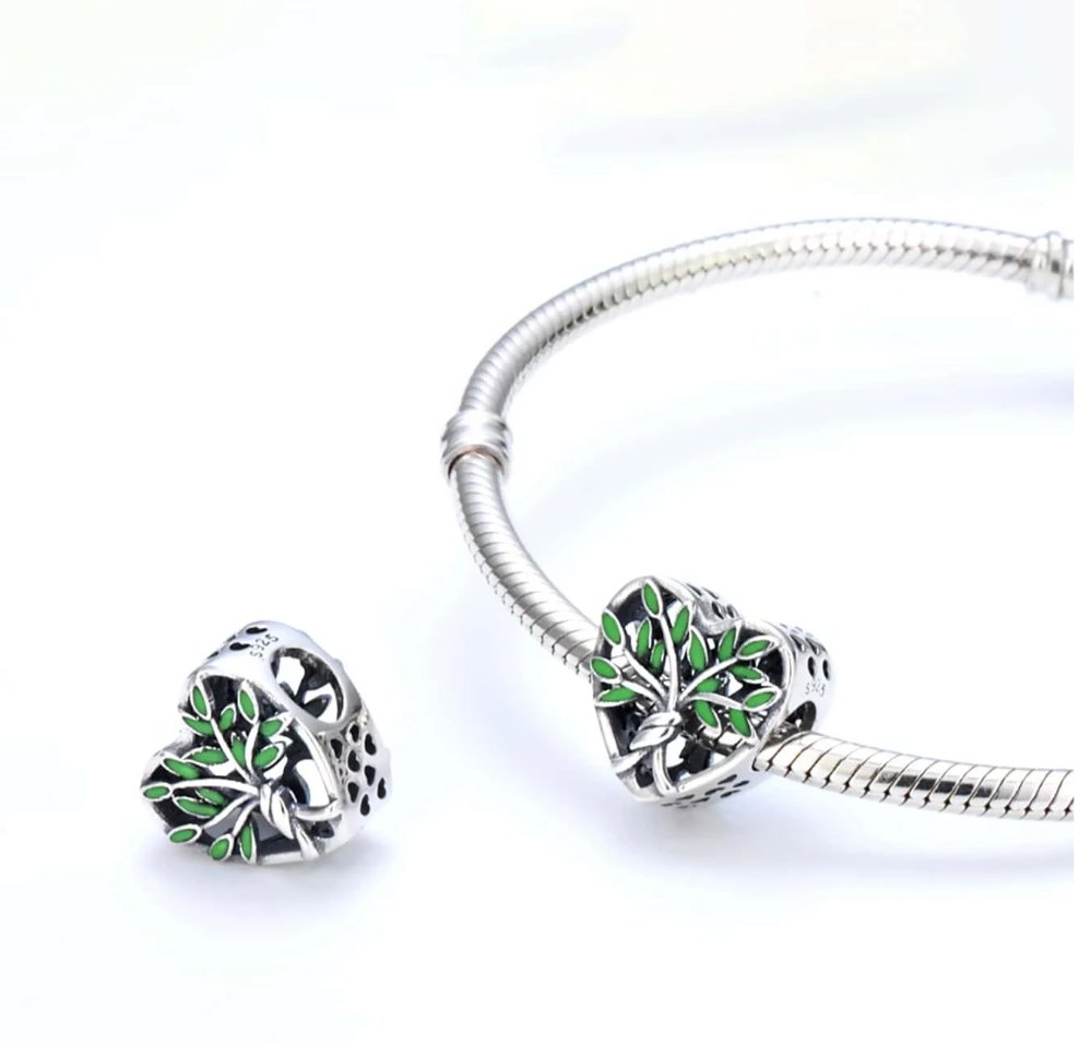 Charm Corazon de Arbol Verde