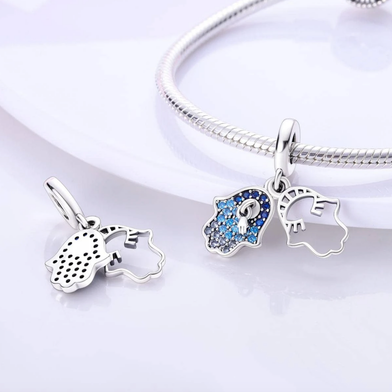 Charm Hamsa Azul Diamantada