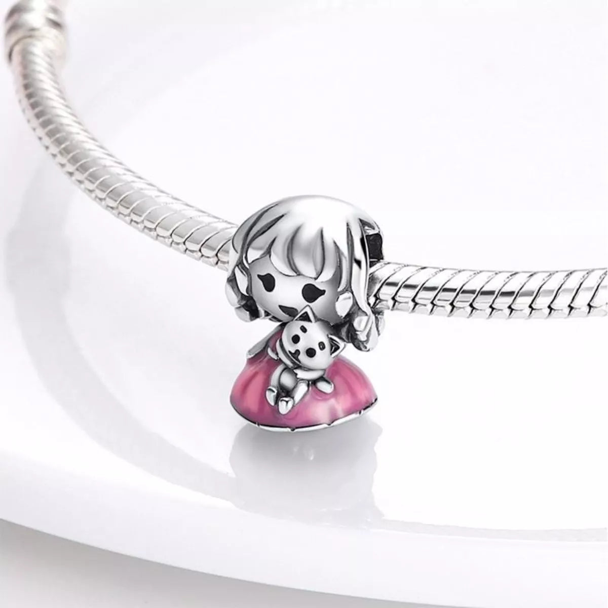Charm Niña