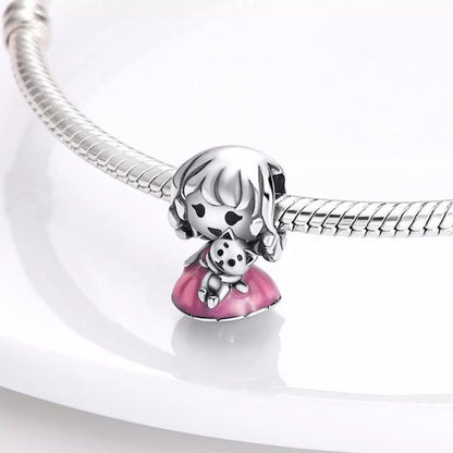 Charm Niña