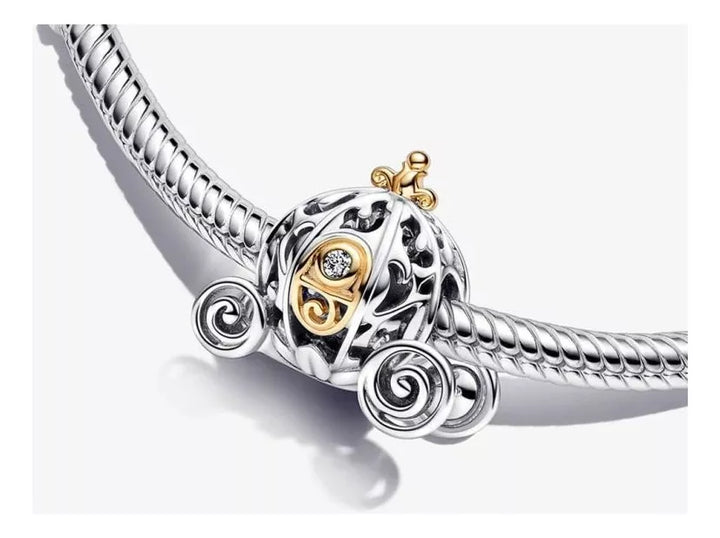 Charm Carroza Dorado & Plateado