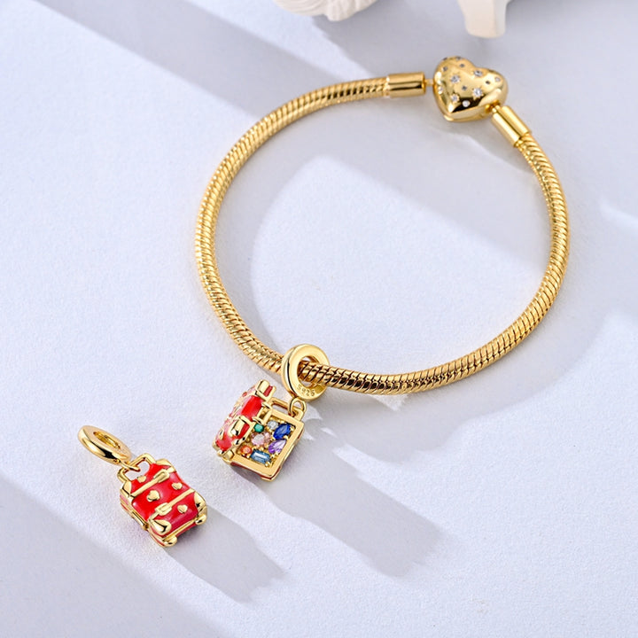 Charm Maleta Roja