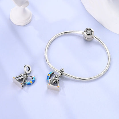 Charm Feria "Pirate Ship"