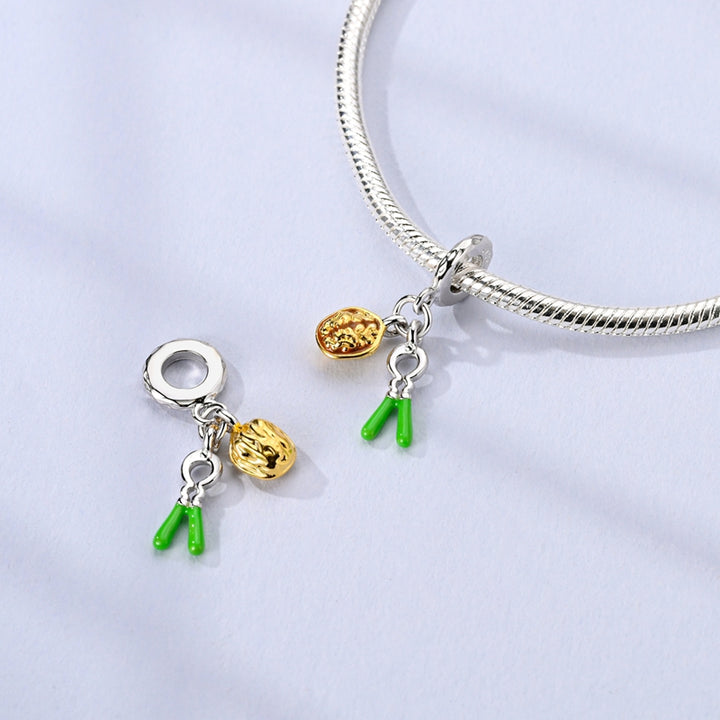 Charm Nueces