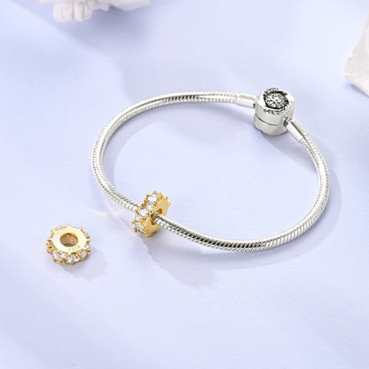 Charm Dorado con Brillos Plateados