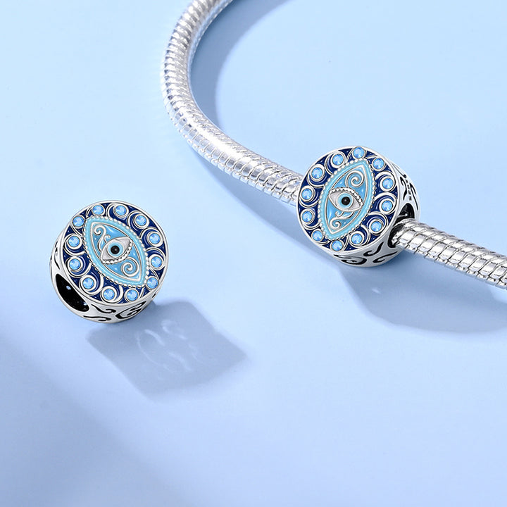 Charm Ojo Turco