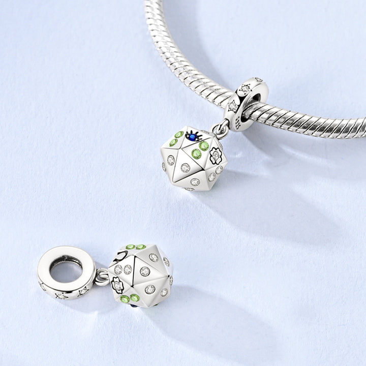 Charm Dado