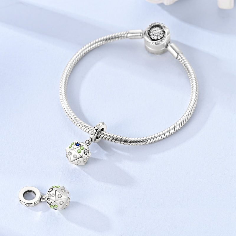 Charm Dado