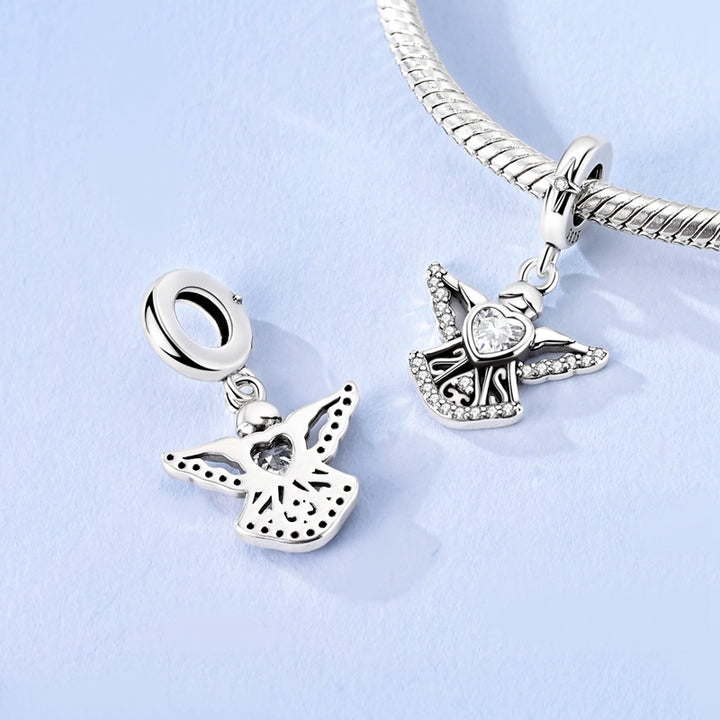 Charm Angel Con Corazon