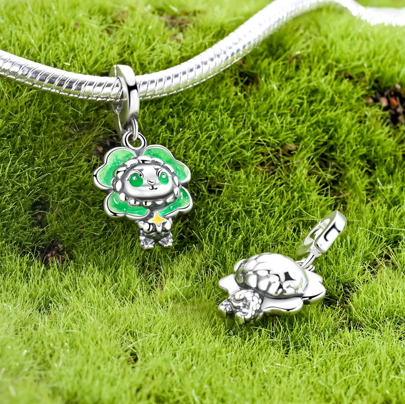 Charm Muñeco de la Suerte