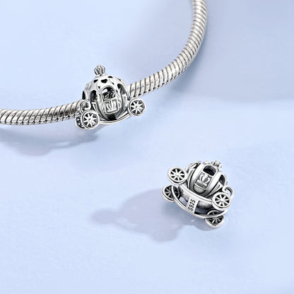 Charm Carroza
