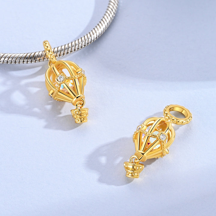 Charm Globo Aerostatico Dorado