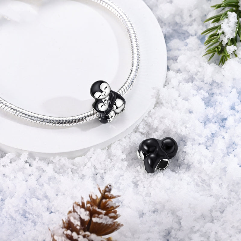 Charm Pingüino mama