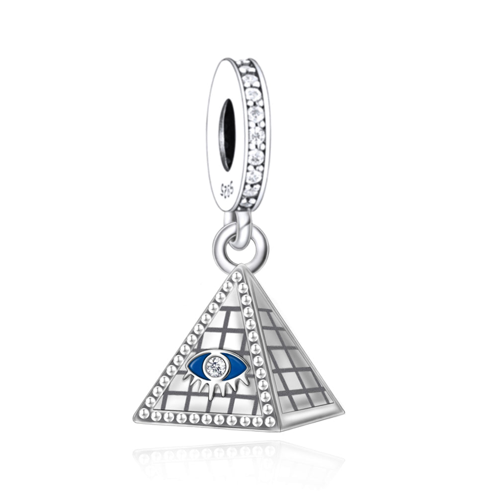 Charm Piramide