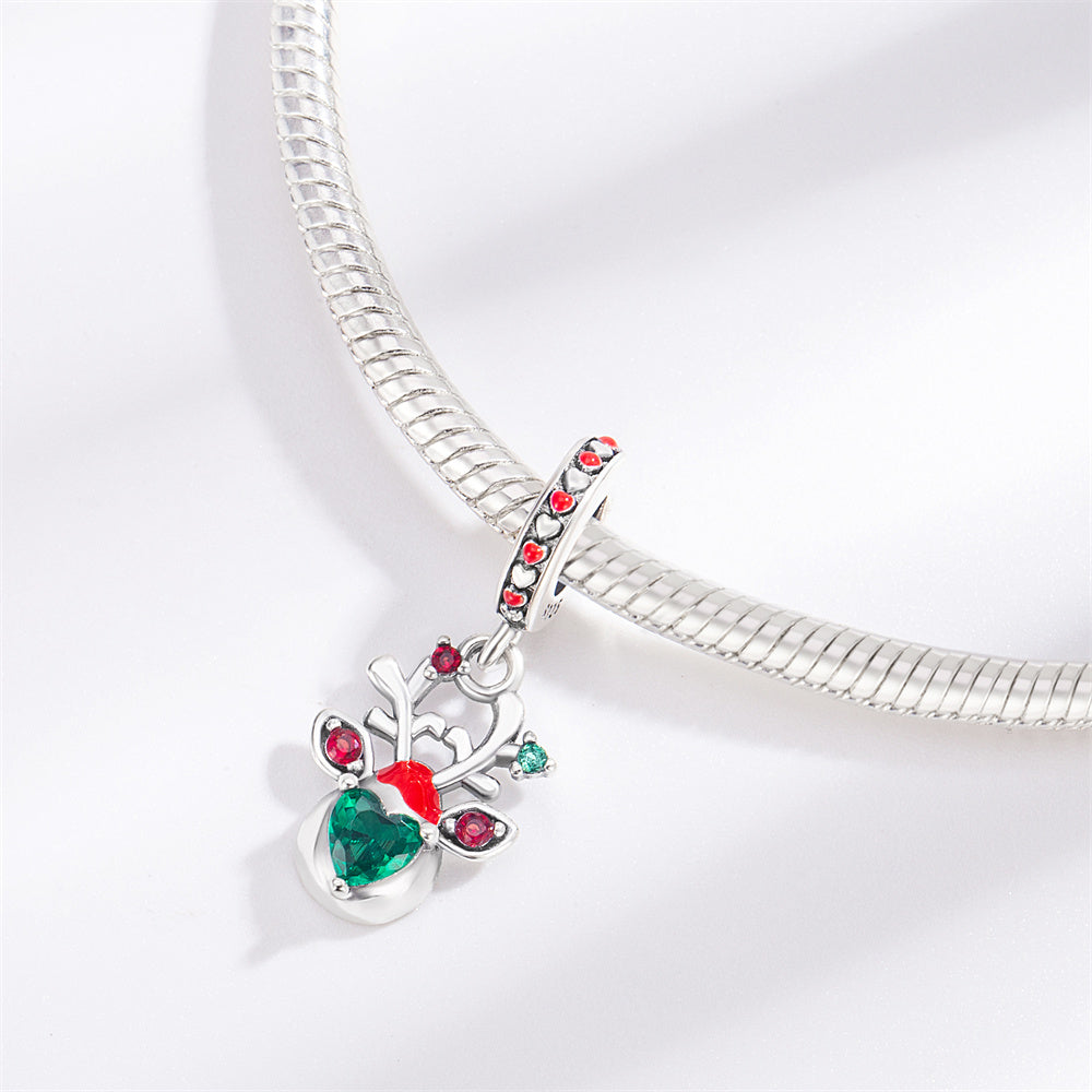 Charm Ciervo Navideño