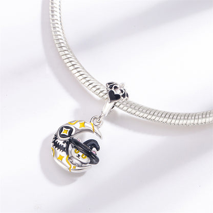 Charm Luna Embrujada