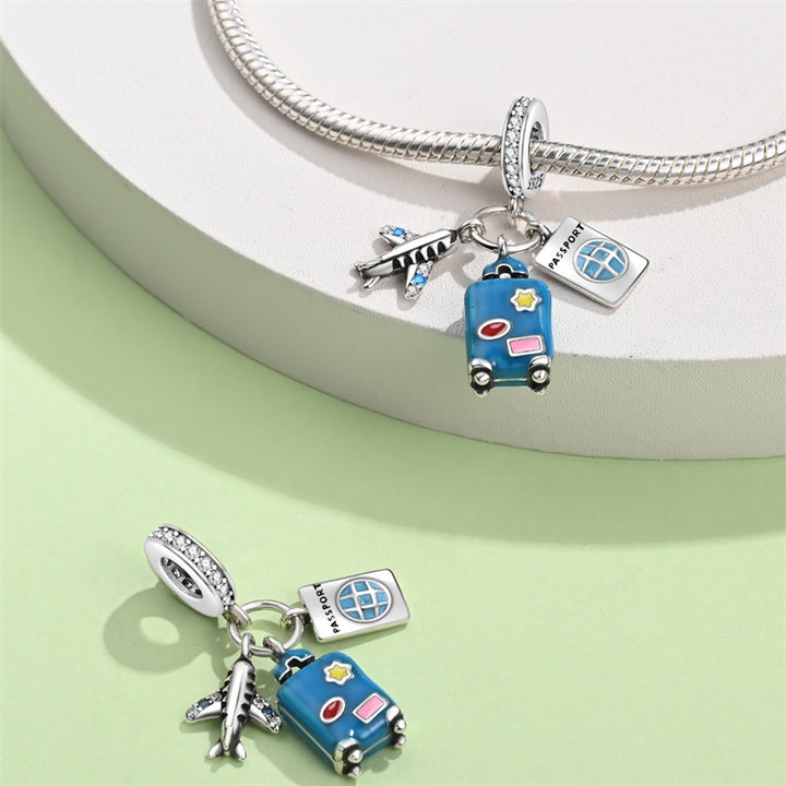 Charm Avion, Maleta y Pasaporte
