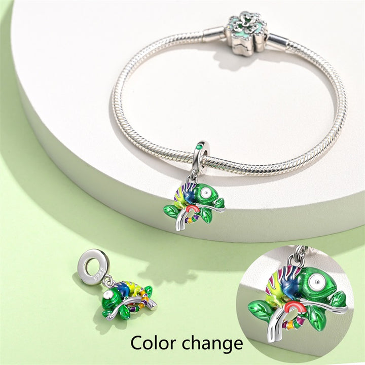 Charm Camaleon Caly Fluorescente