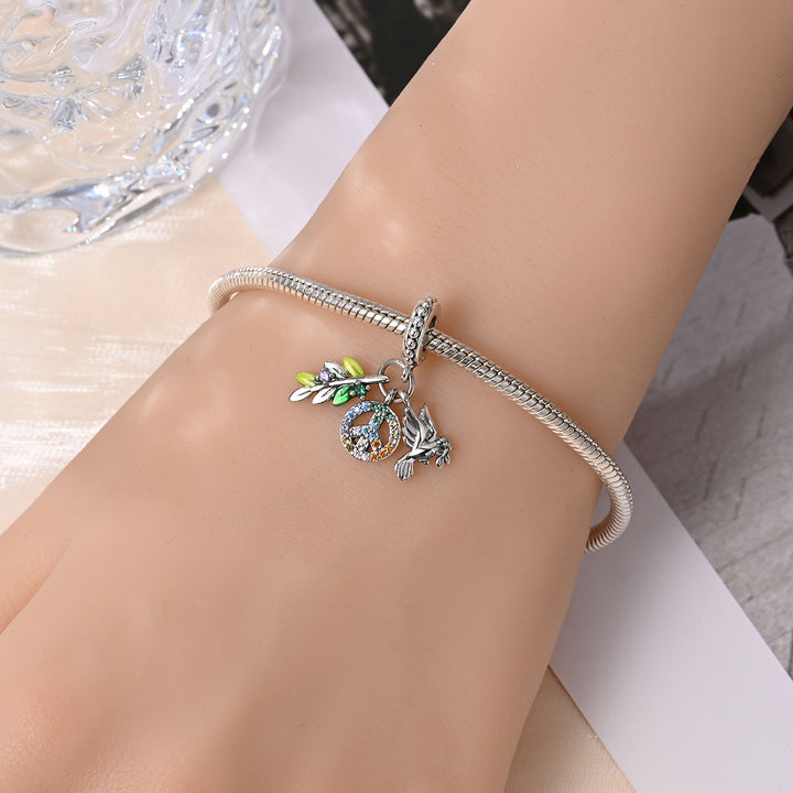 Charm Rama de Olivo, Símbolo Hippie y Paloma