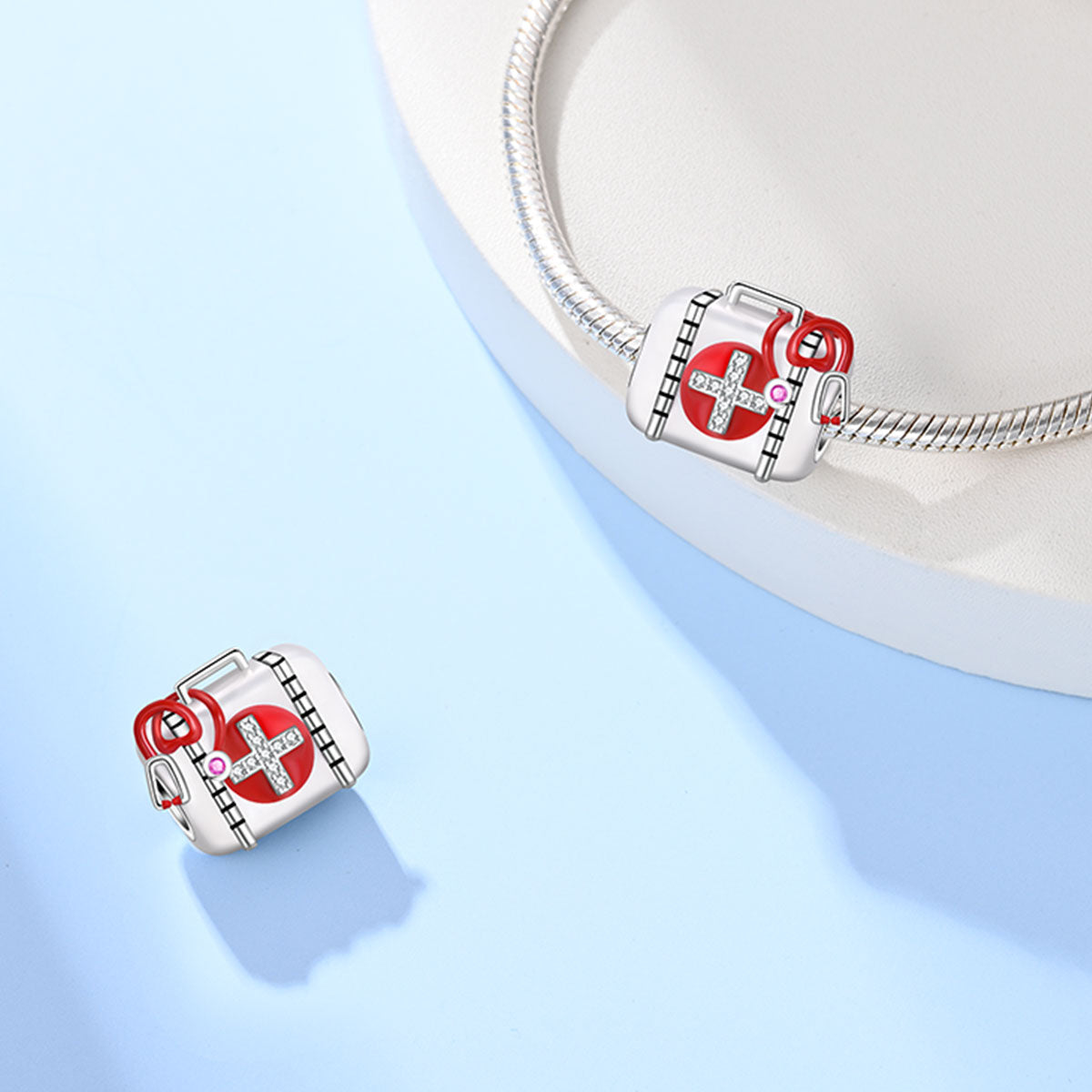 Charm Botiquin de Emergencia
