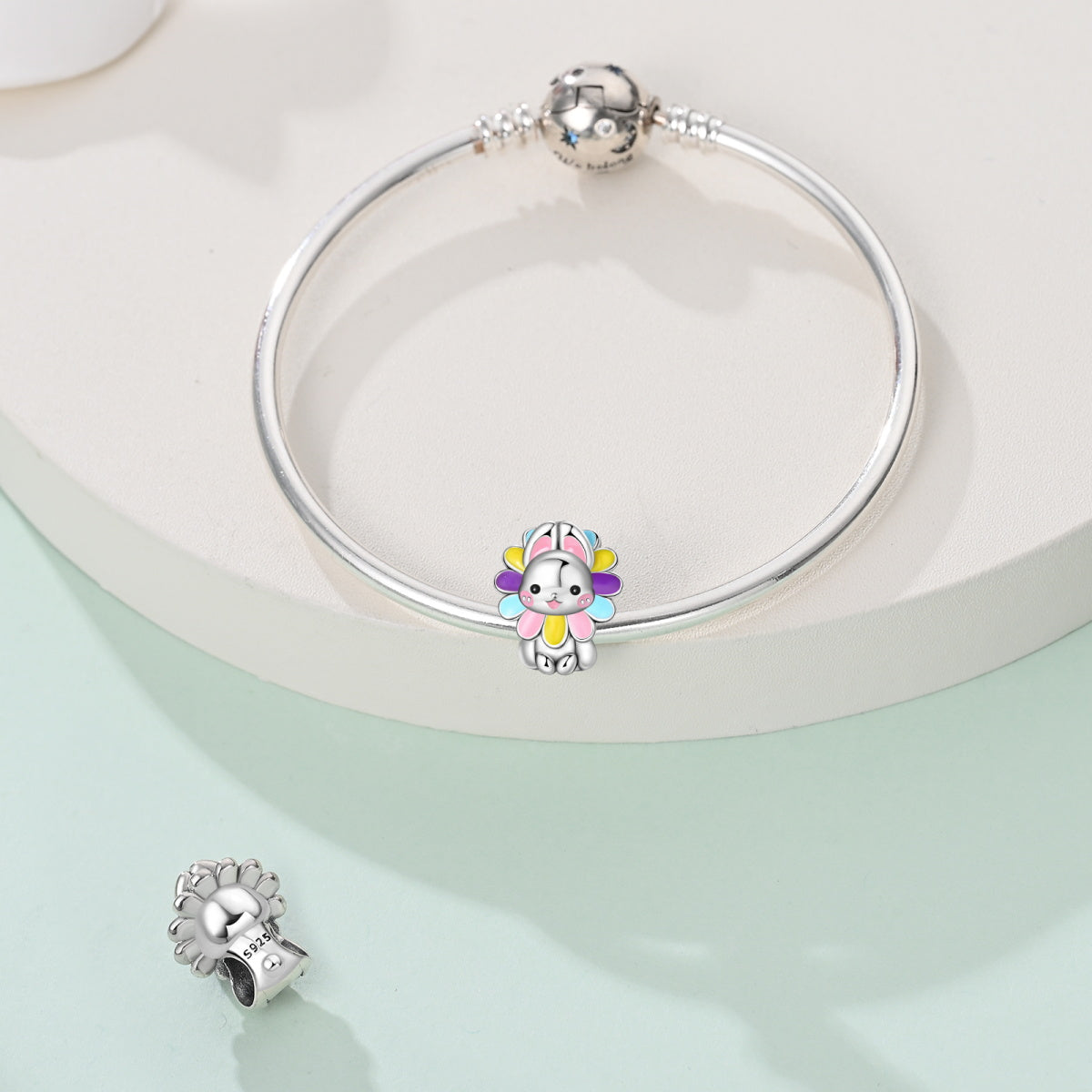Charm Conejito Disfrazado De Flor