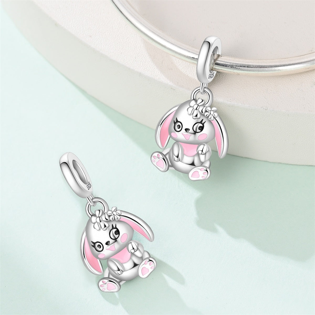 Charm Conejo Rosa