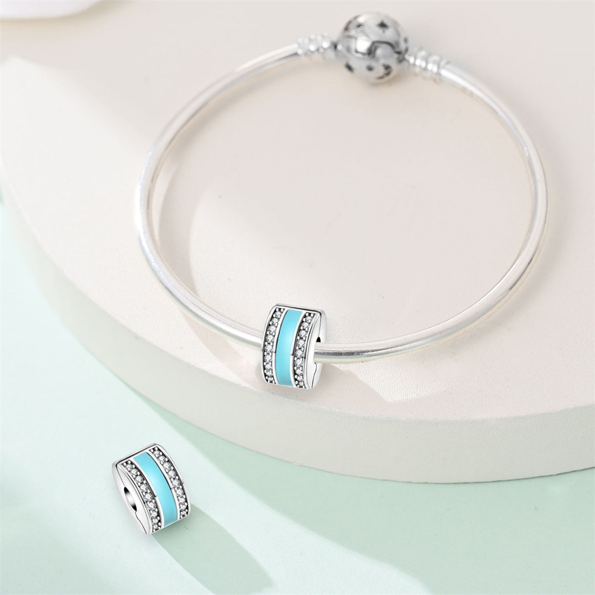 Charm Franja Azul Y Brillantes