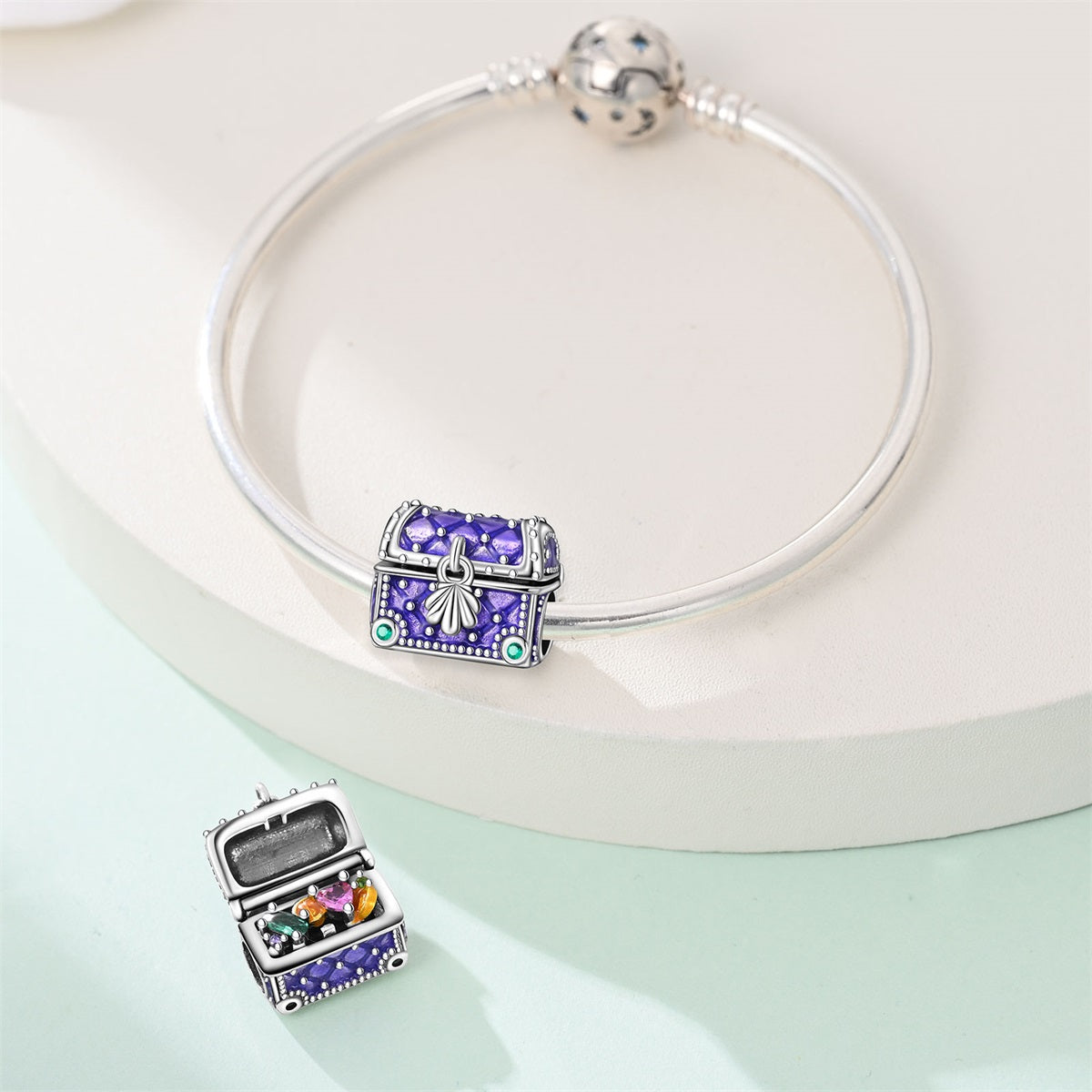 Charm Cofre Morado